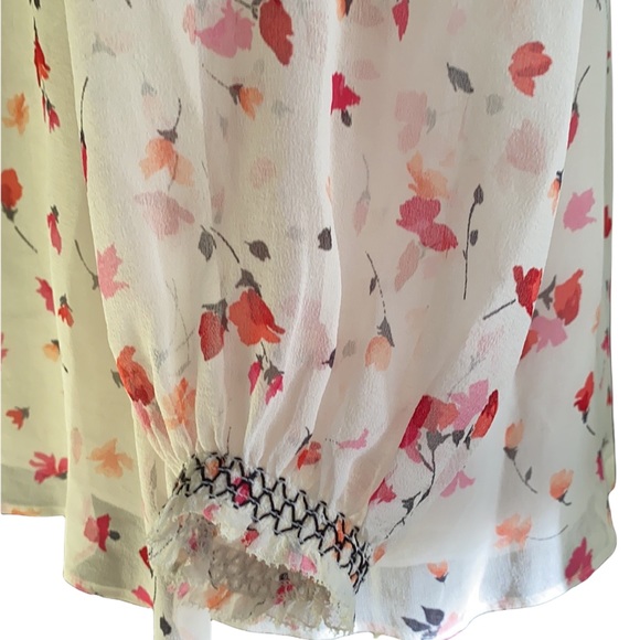 Joie Gontilda Silk Pink Floral Printed Semi Sheer Smocked Pintucked Blouse - M - Picture 8 of 16